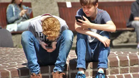 Mitigating Screen Time Risks for Teens: APA's New Guidelines